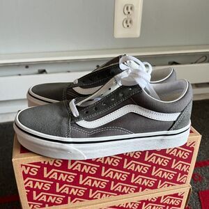 VANS - Old Skool Shoe - Gray/White